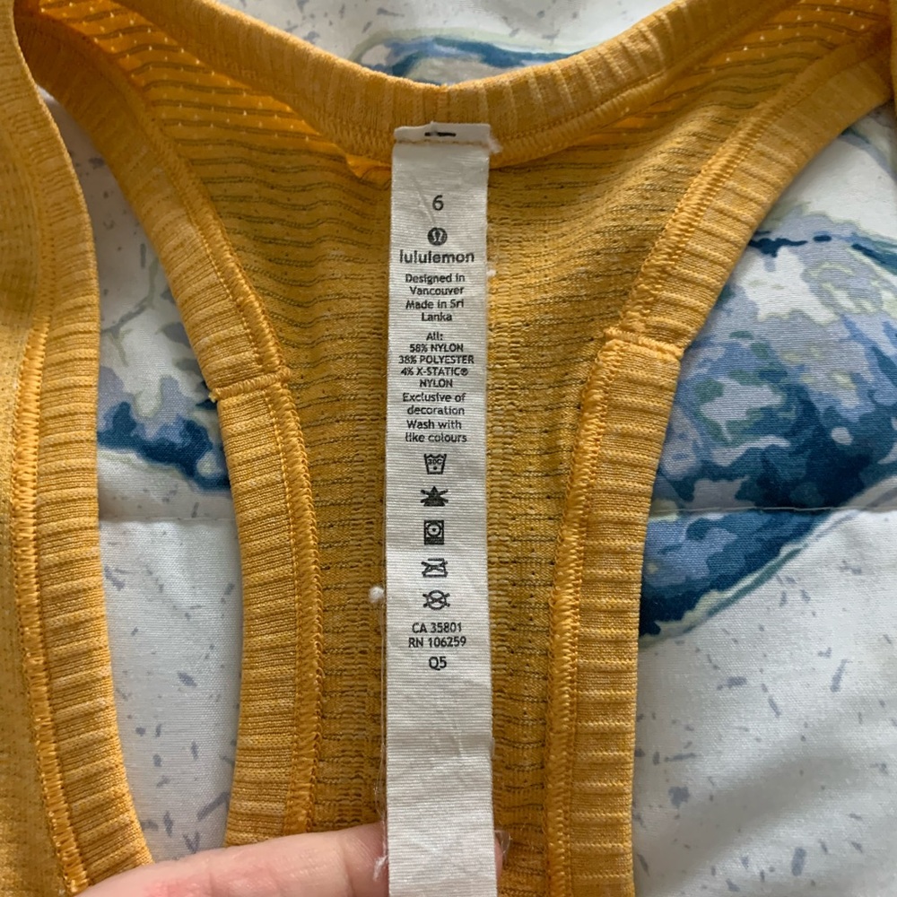 Lululemon Athletica Swiftly Tech Racerback tank Top size 6 - Picture 8 of 9
